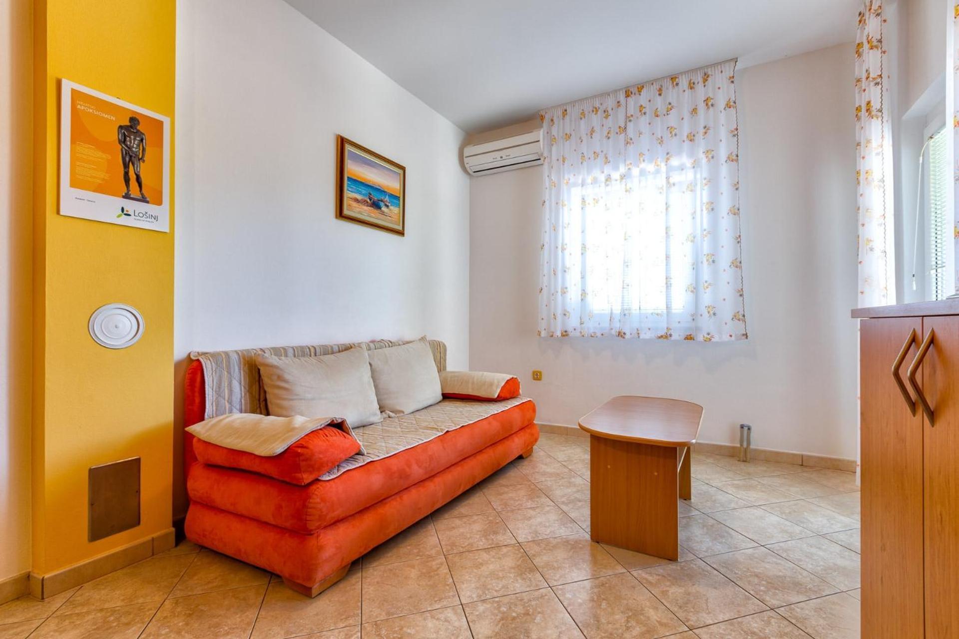 Apartments with a parking space Mali Losinj  Ruang foto
