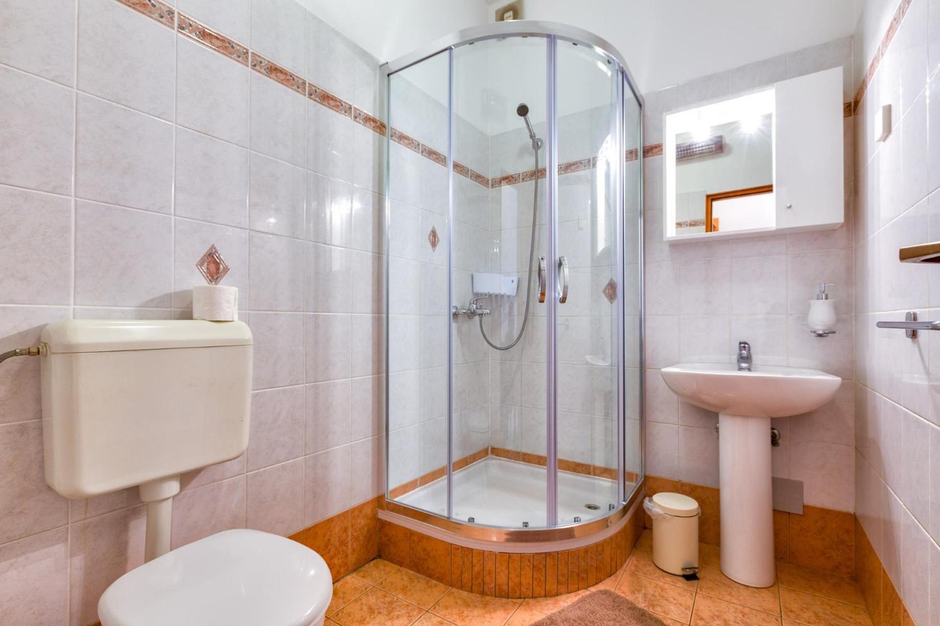 Apartments with a parking space Mali Losinj  Bagian luar foto